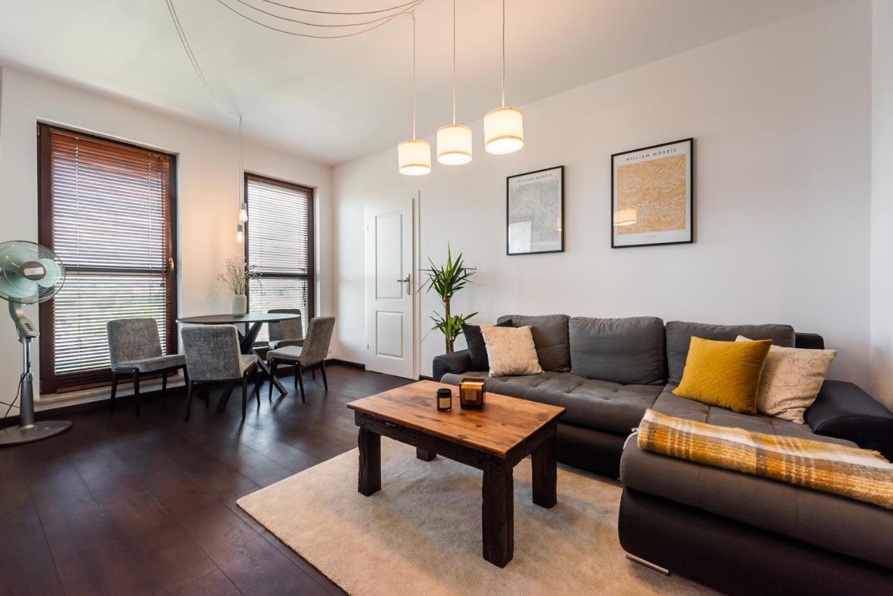 Ochota De Luxe Apartment Варшава Екстериор снимка