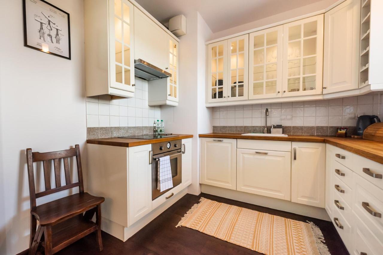 Ochota De Luxe Apartment Варшава Екстериор снимка