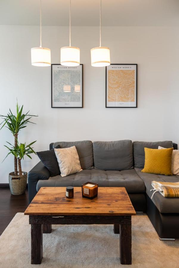 Ochota De Luxe Apartment Варшава Екстериор снимка